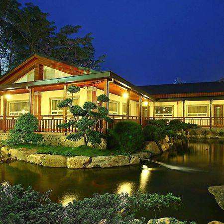 Flying Villa Nantou Extérieur photo